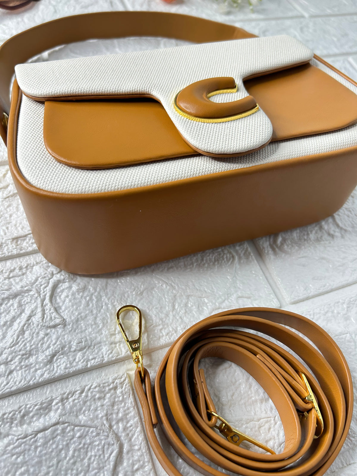 Breeze Trendy Sling