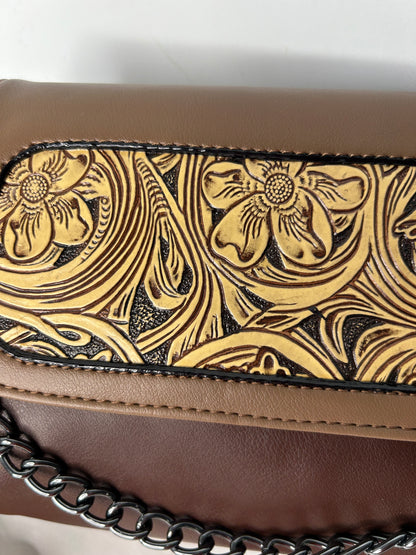 Aira Sling Bag