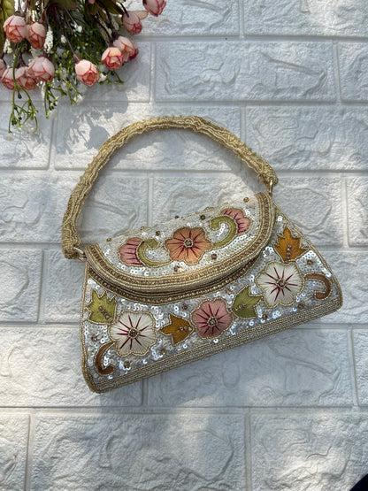 Moti Mehfil bag-3