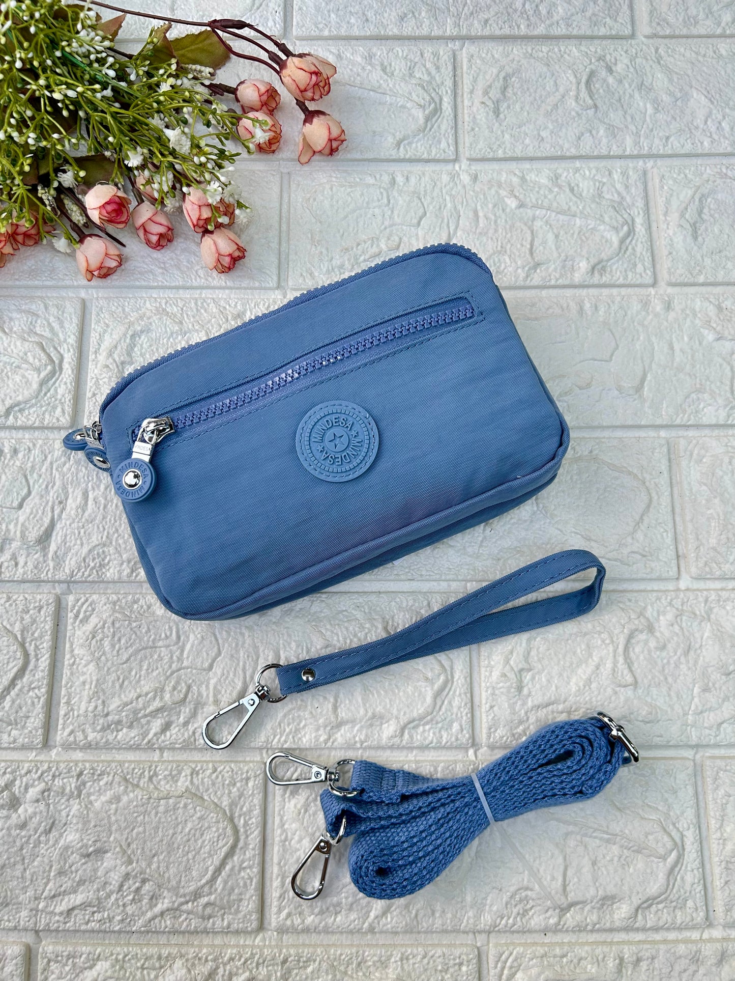 Go Lite Clutch Sling