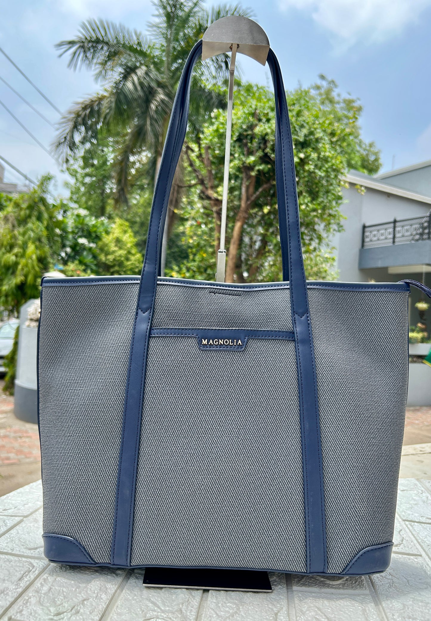 Omini Tote bag!