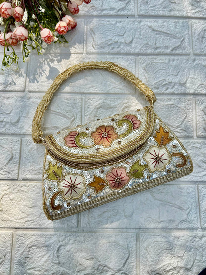 Moti Mehfil bag-3