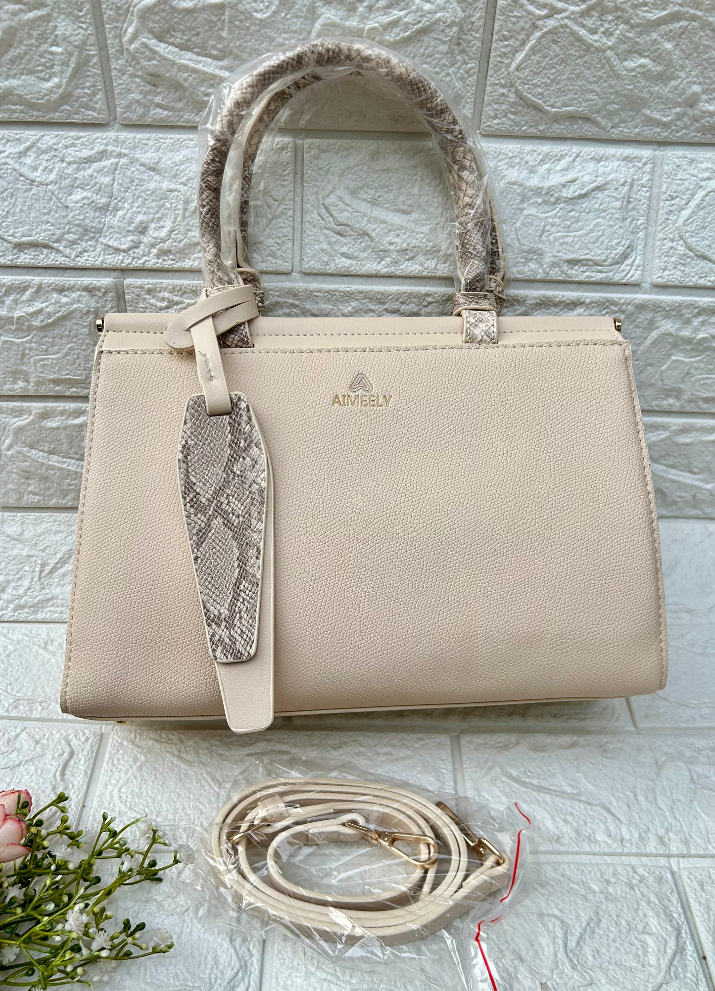 Classy Carry Handbag-1