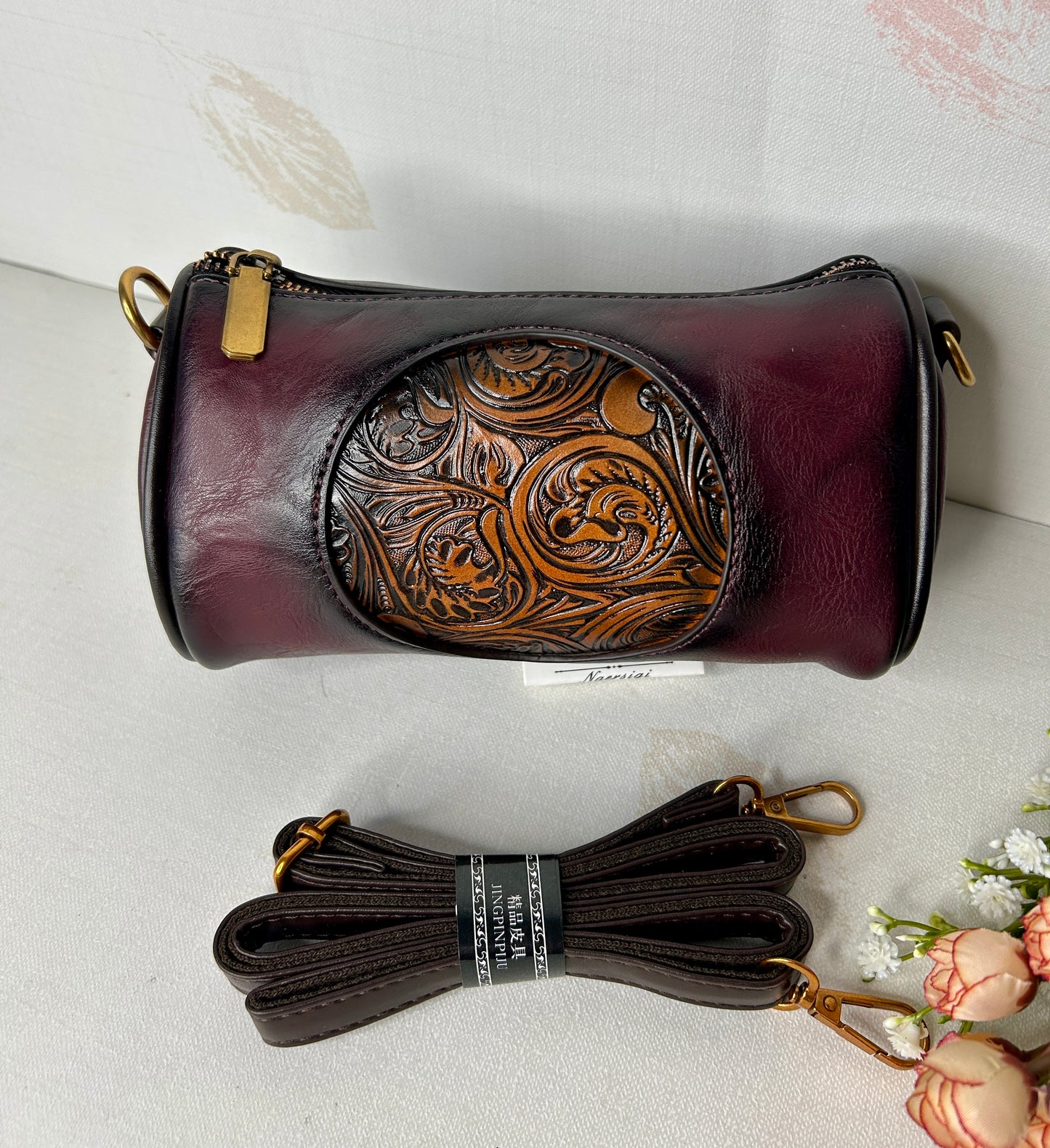 Elara Sling Bag