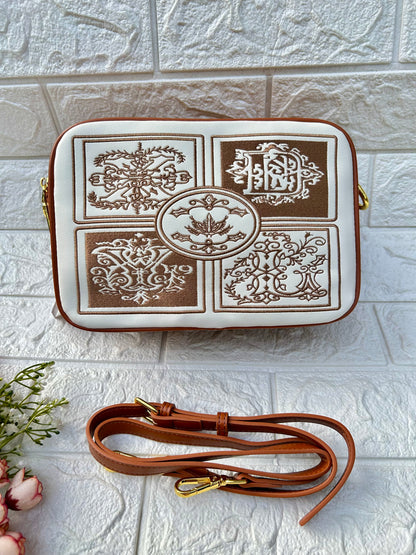 Glamora Sling
