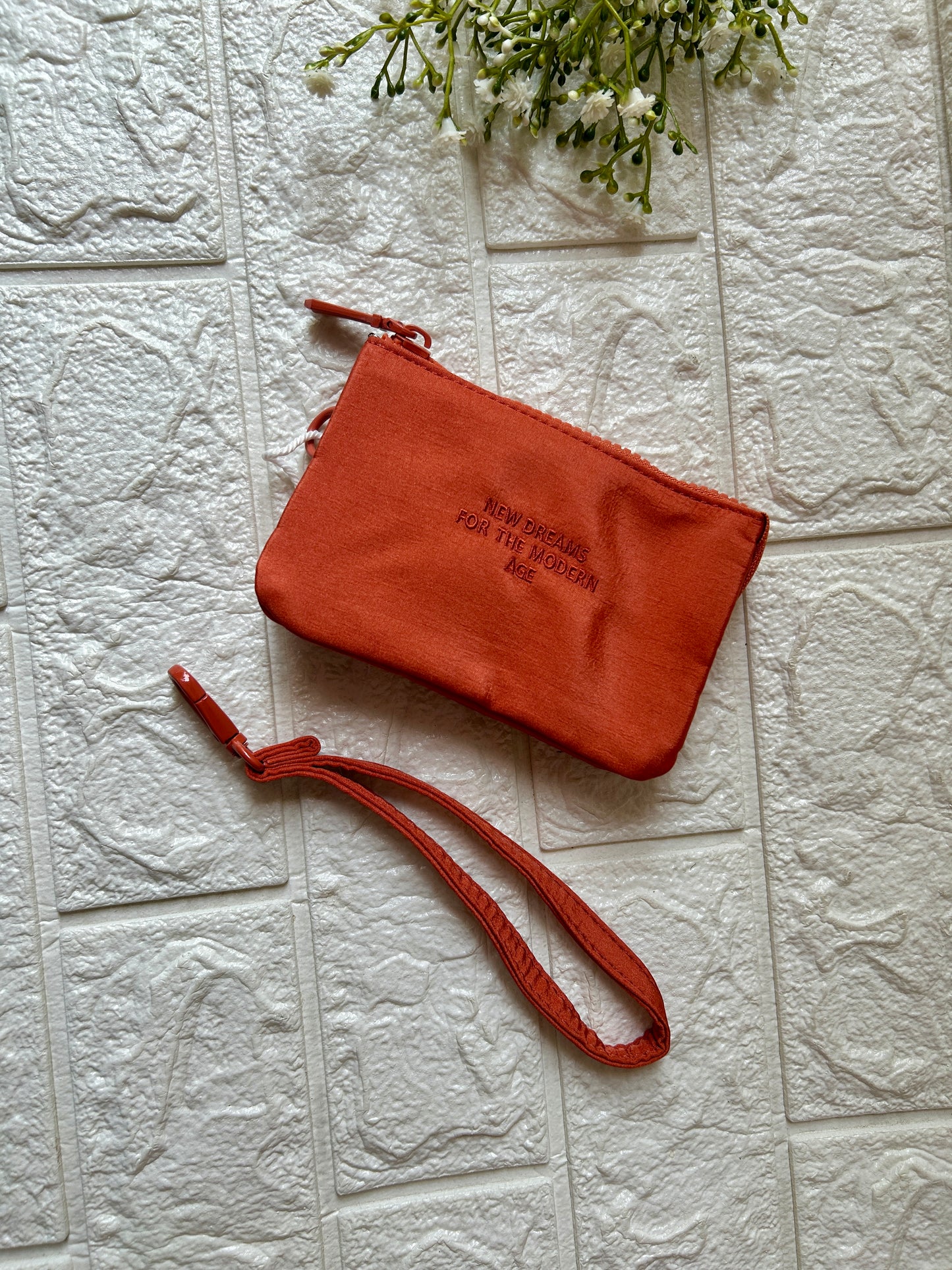 Dura pouch