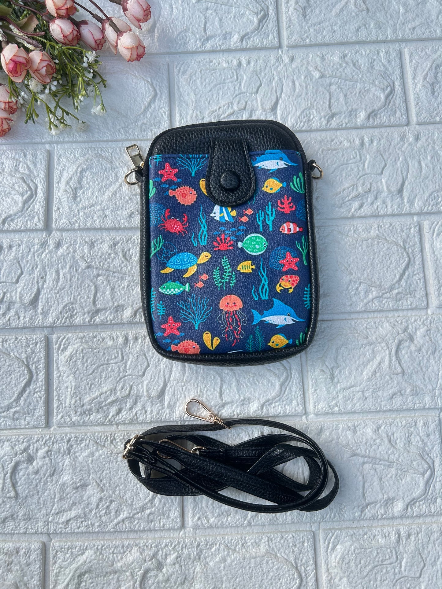 Preety Mobile Sling 3