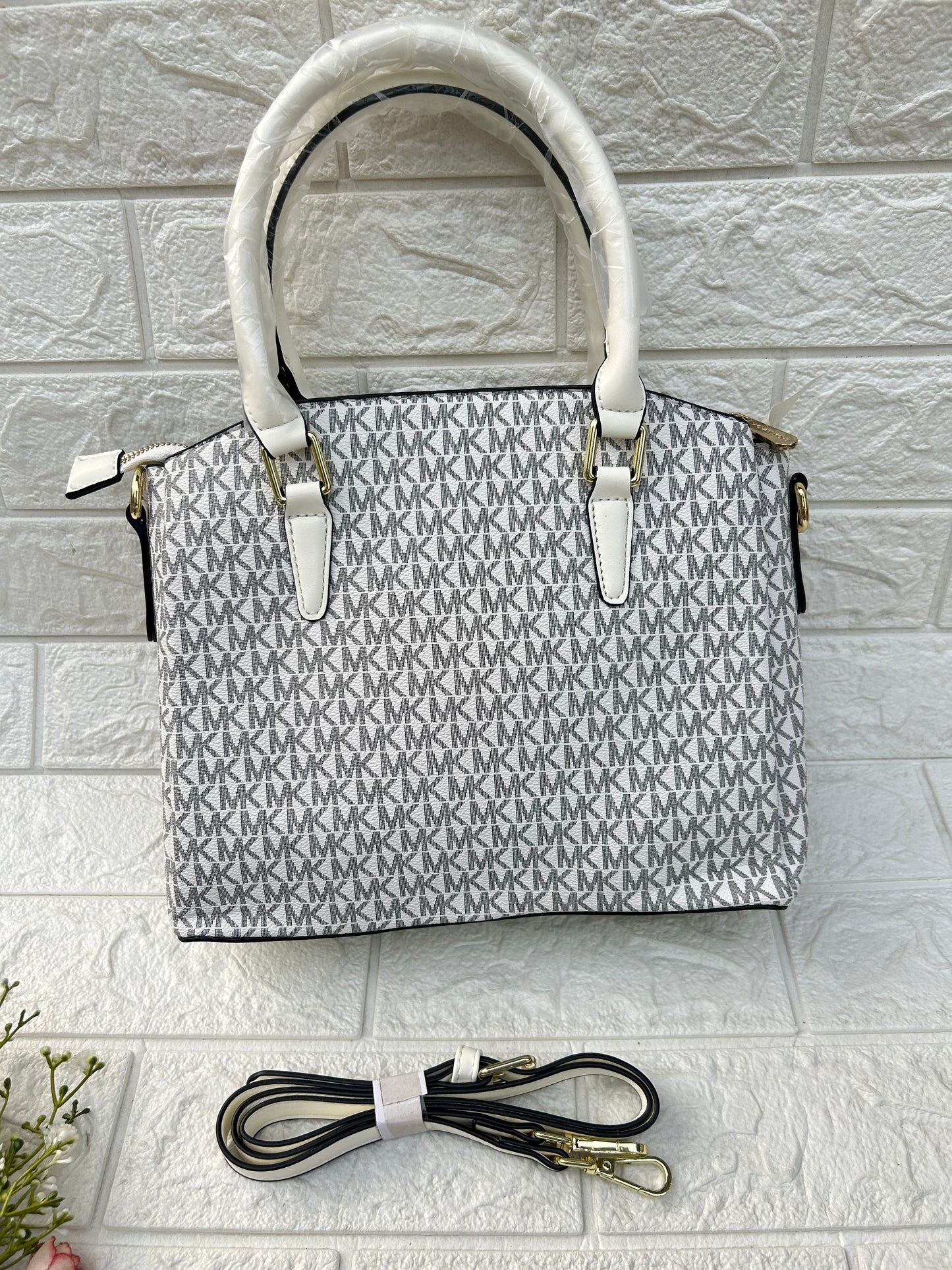 Vogue Hand Bag-2