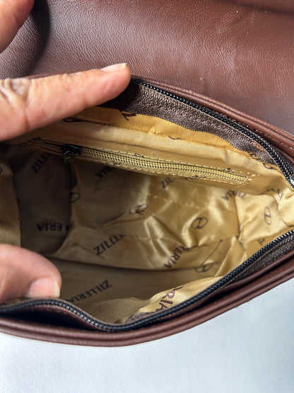 Aira Sling Bag