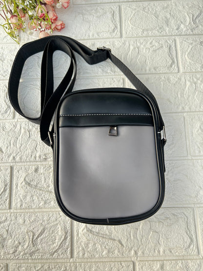 BoldMove Men’s Sling