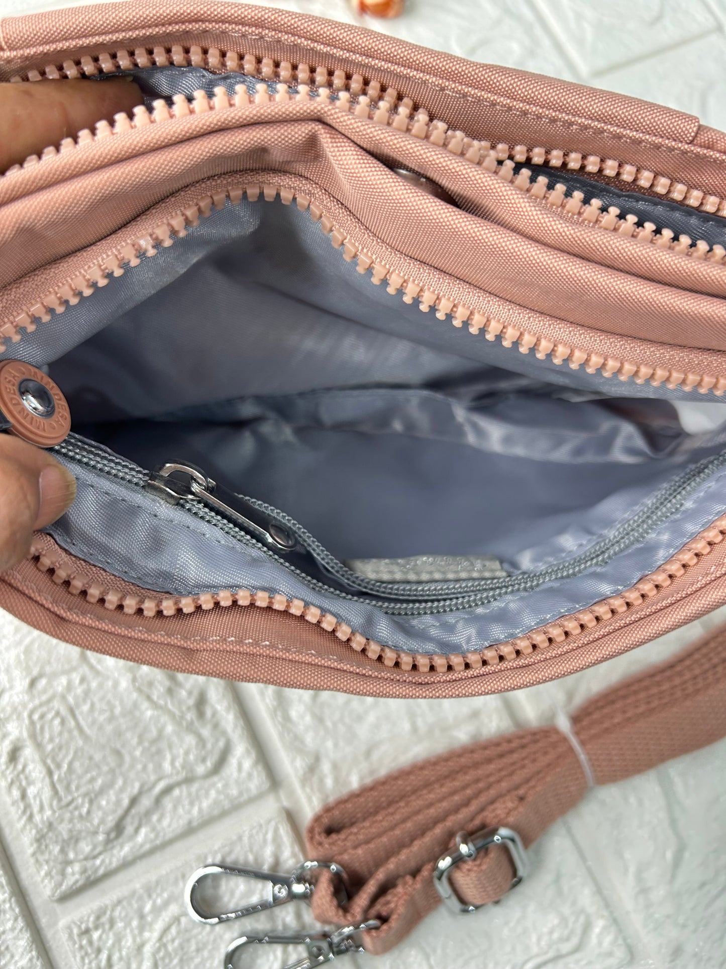 Long-Lasting Sling-1