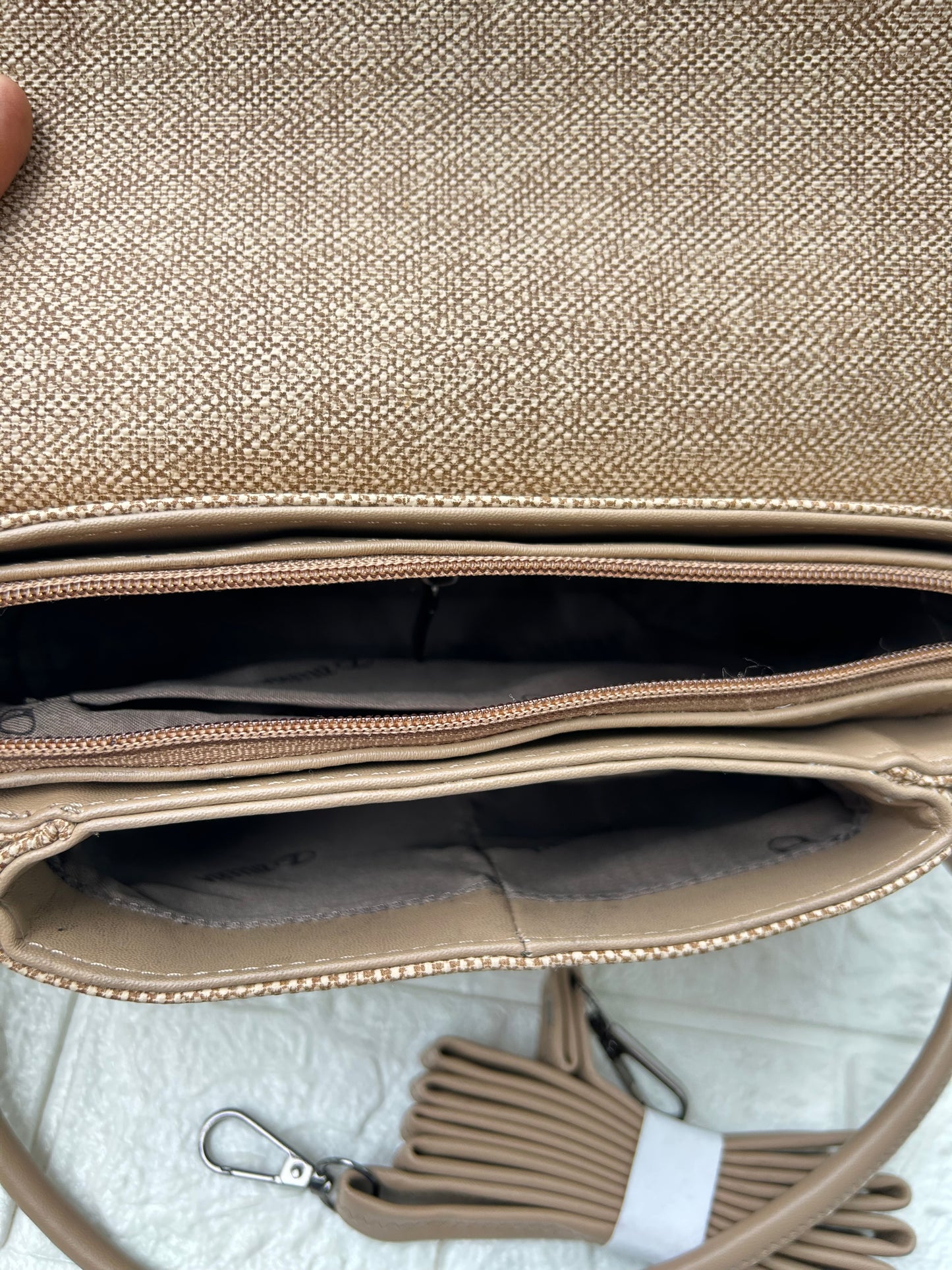 EveryDay Shoulder/Sling