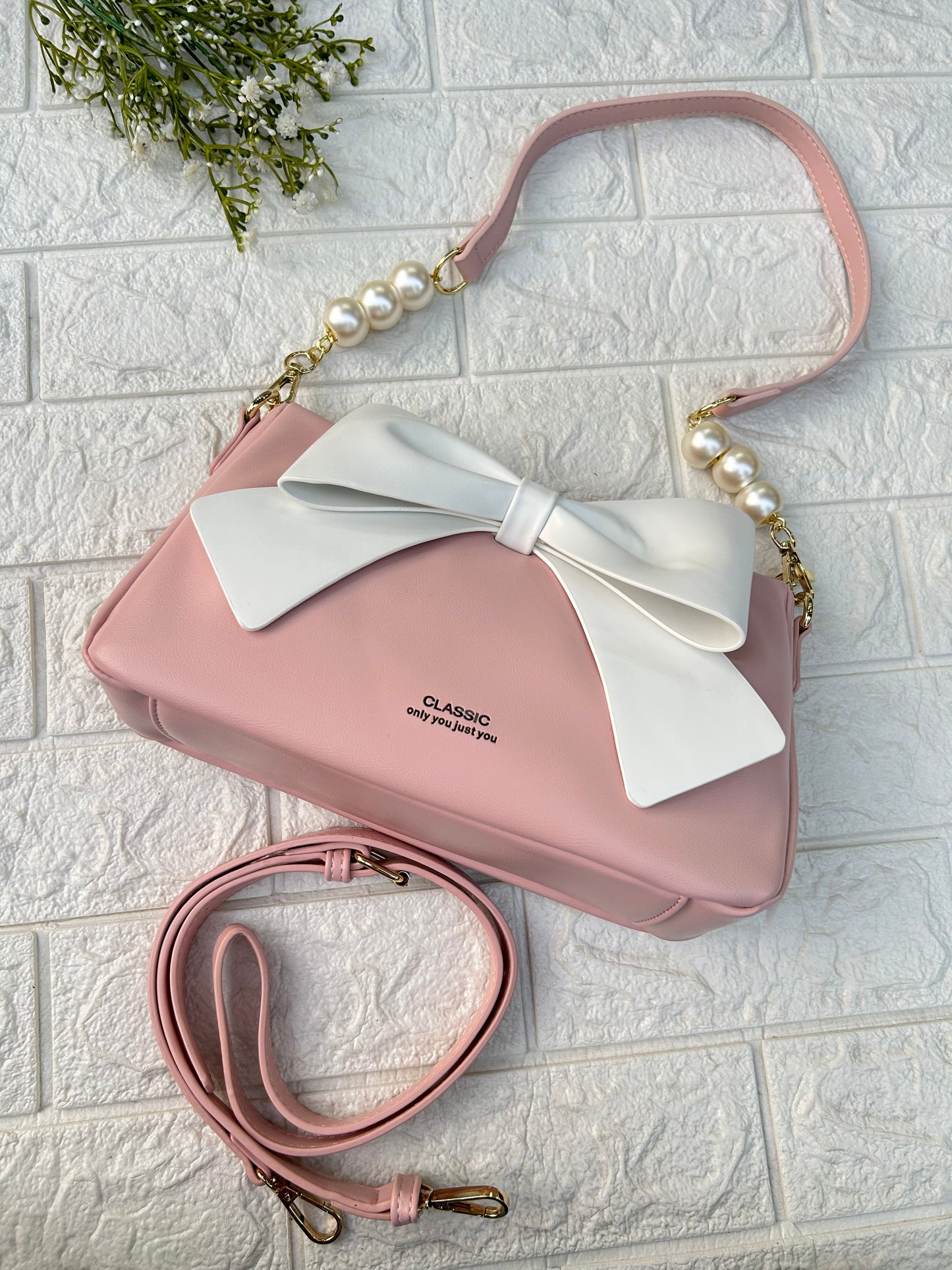 Bow Box Sling