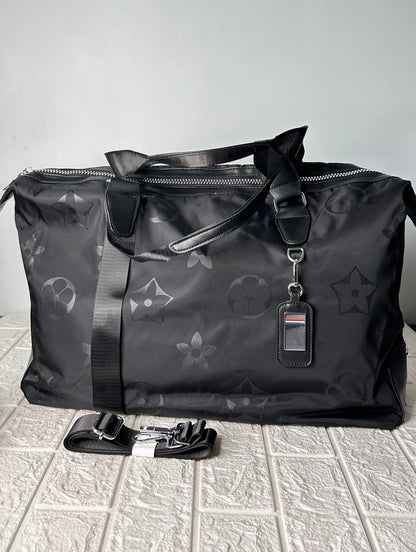 Dura Traveling Bag-1