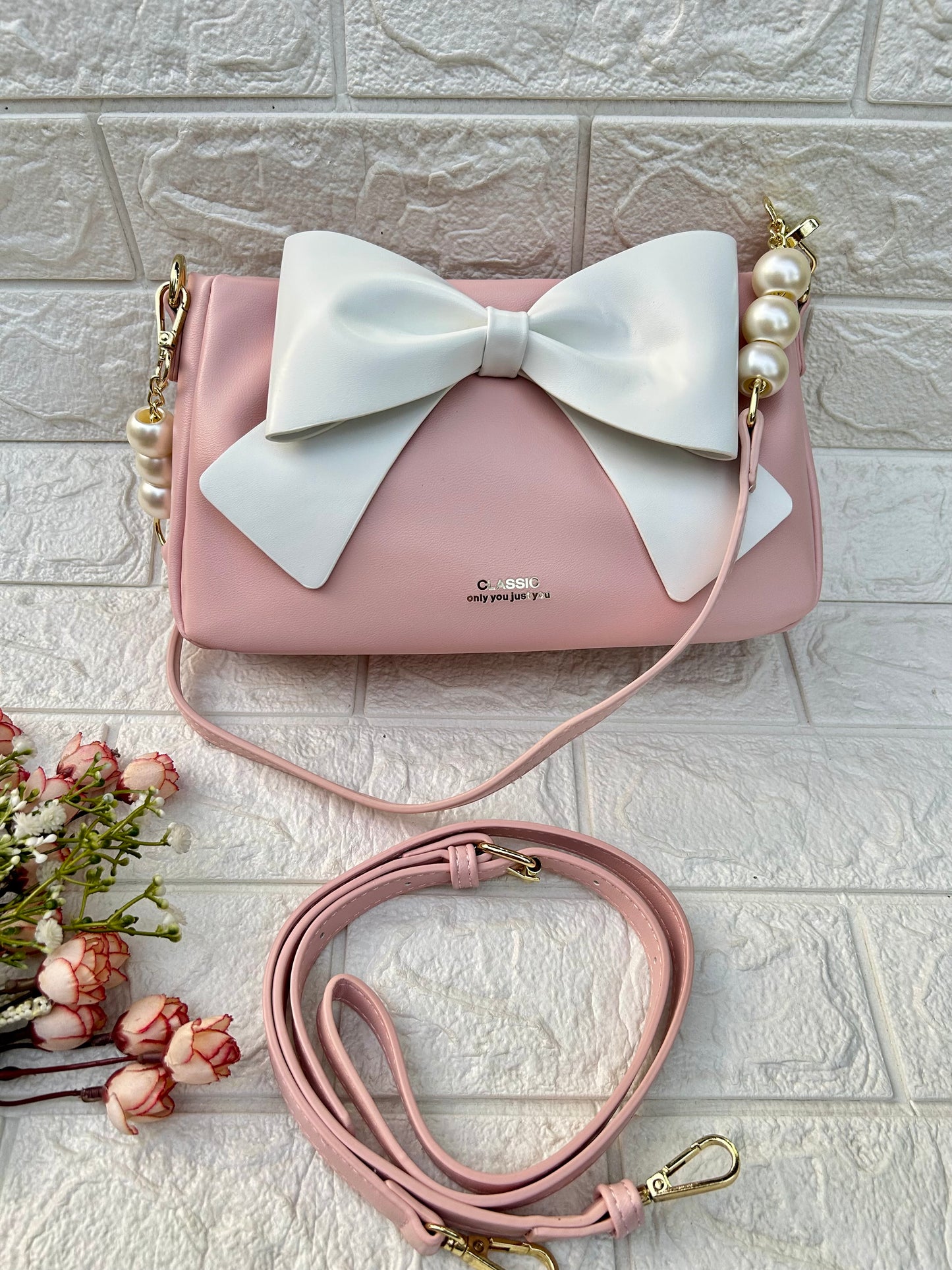 Bow Box Sling