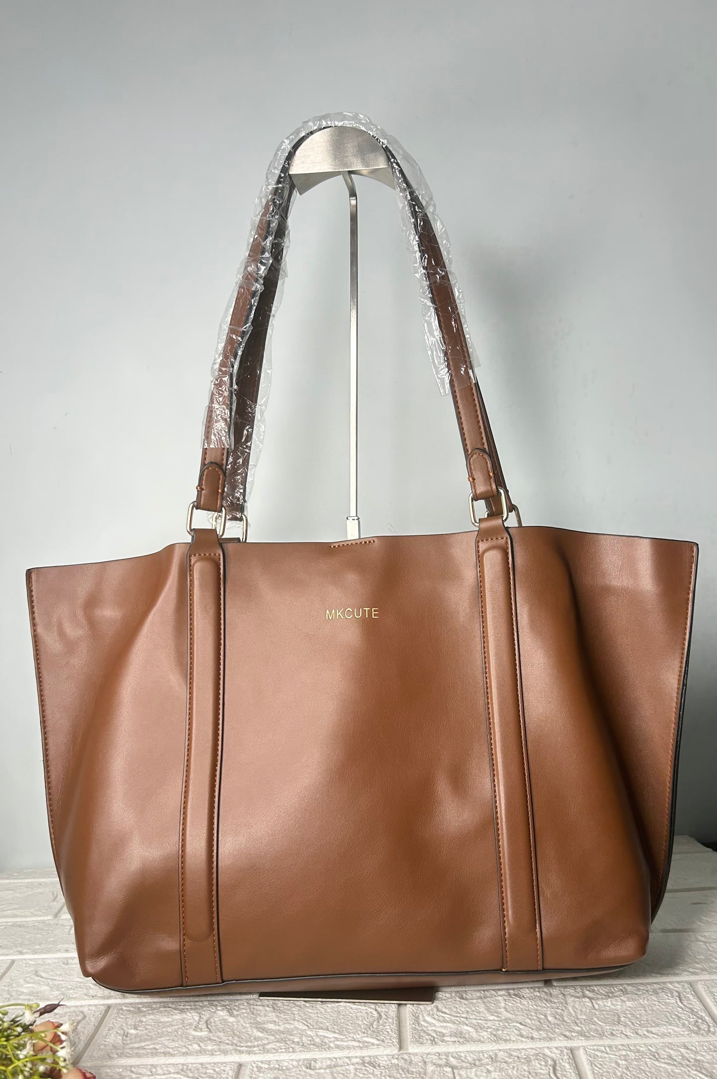 Executive Tote