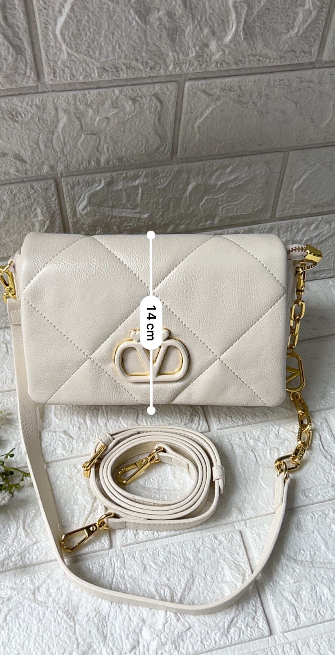 Glamora sling