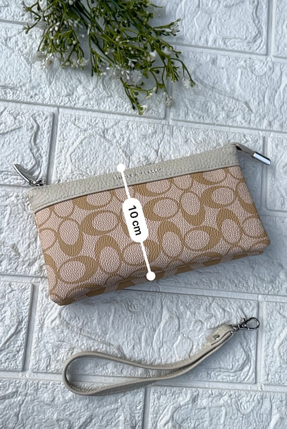 Smart Wristlet