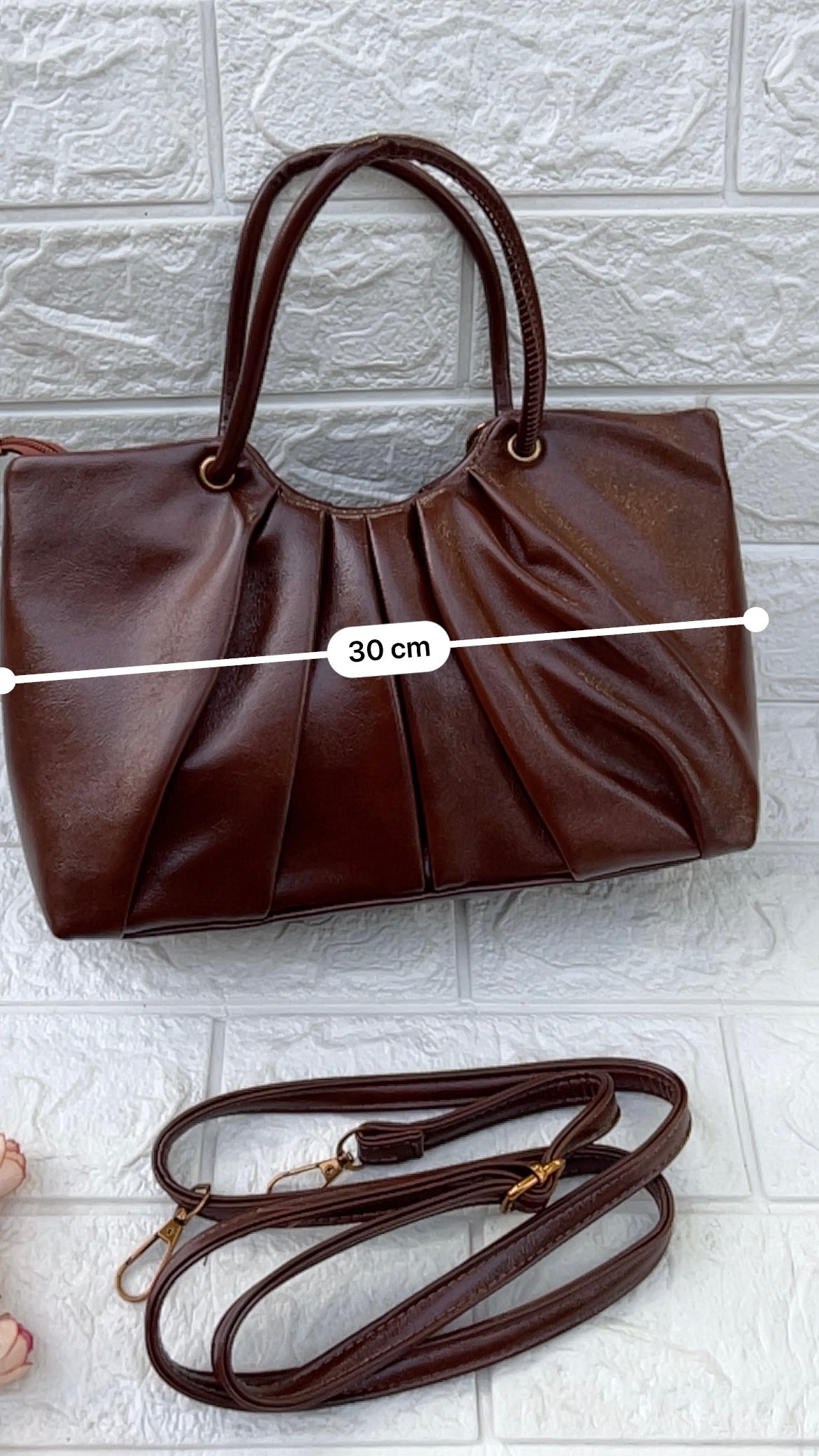 Pearl Pleated