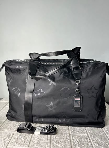 Dura Traveling Bag-1