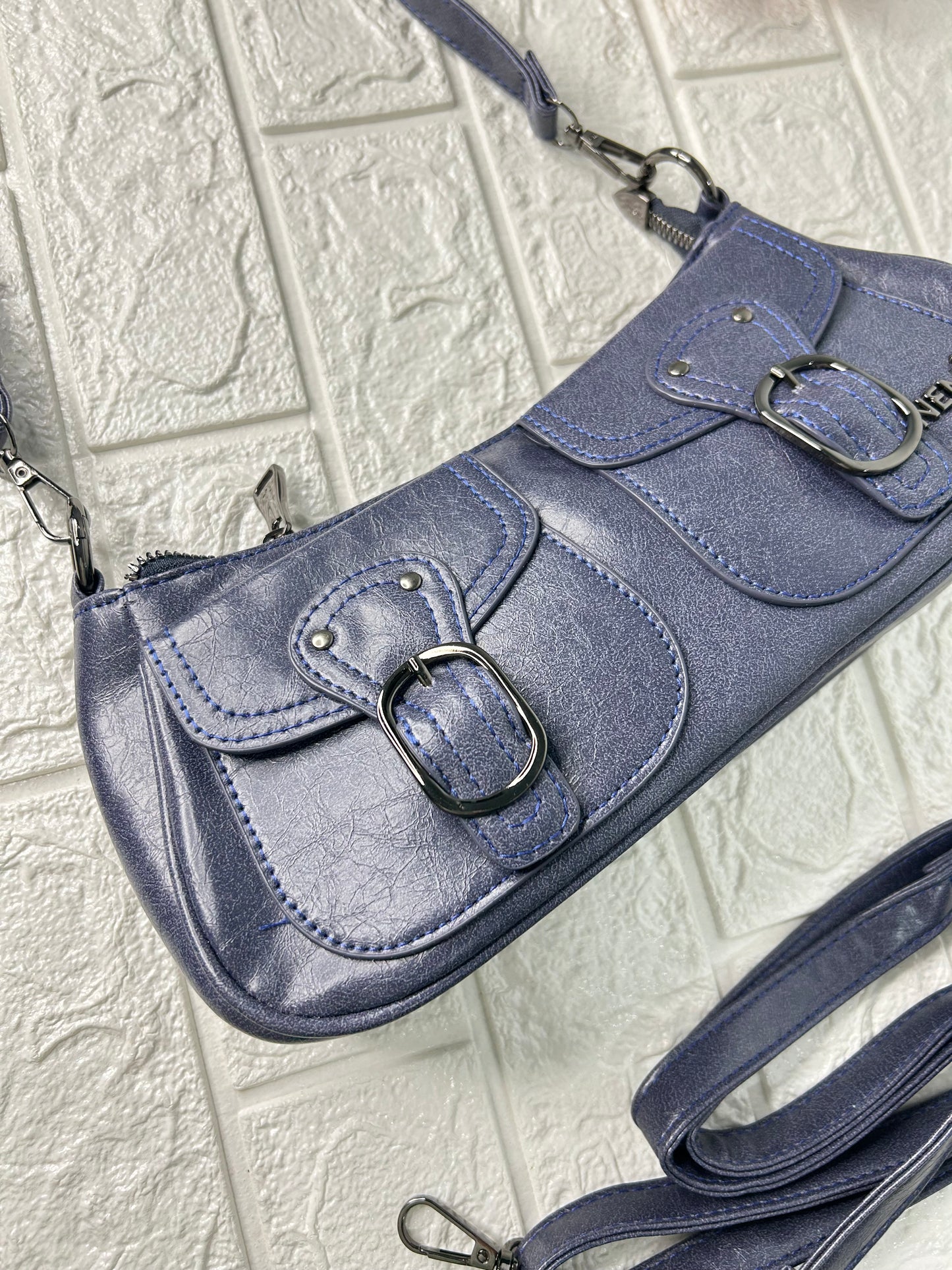 Matte Grace Shoulder