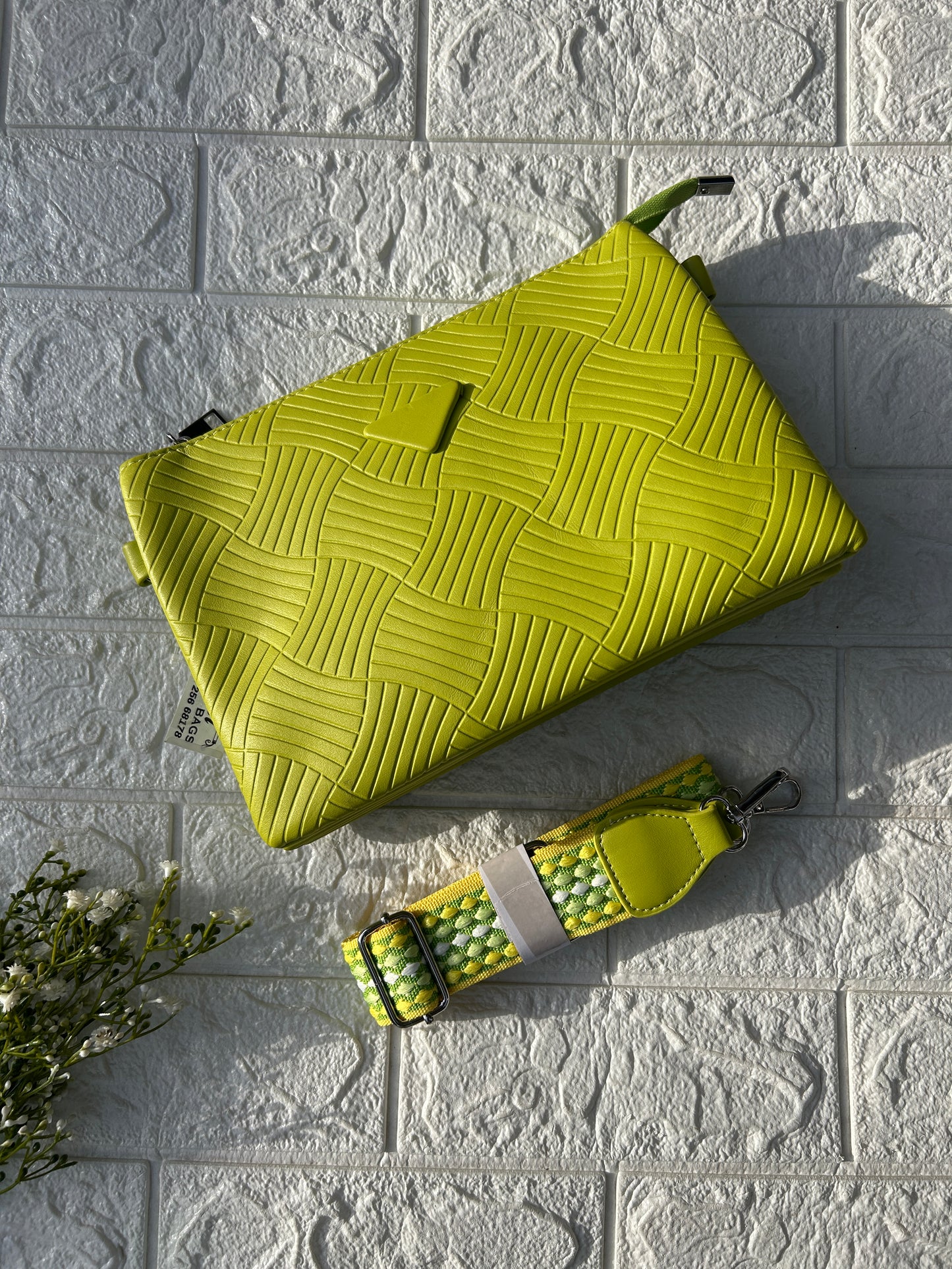 Belleza Sling Bag
