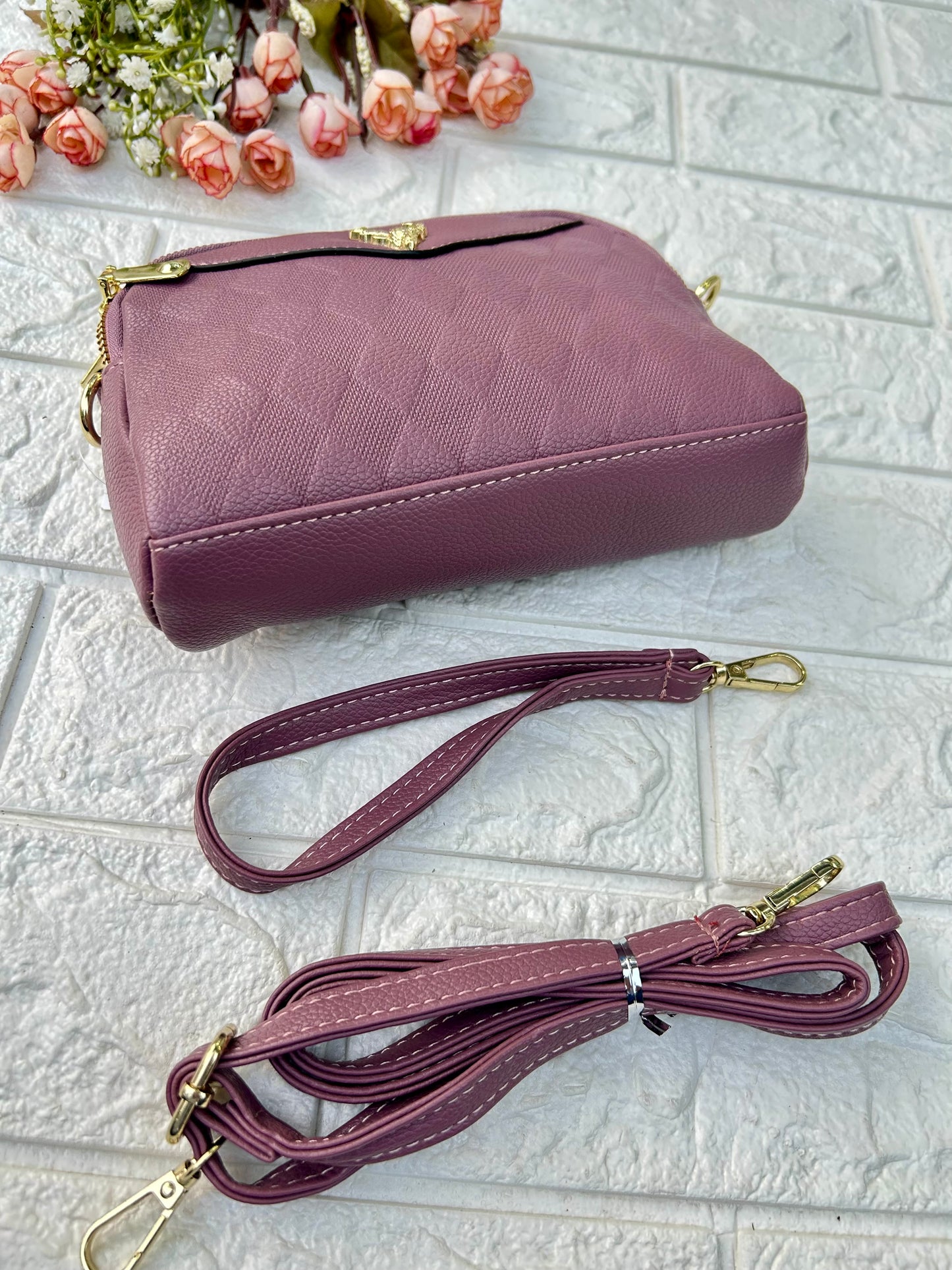 Preety Sling 1