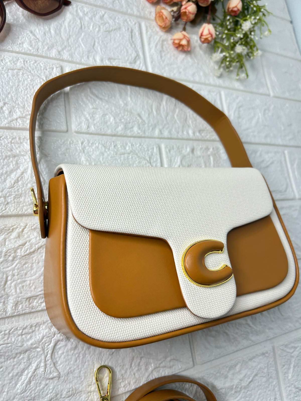 Breeze Trendy Sling