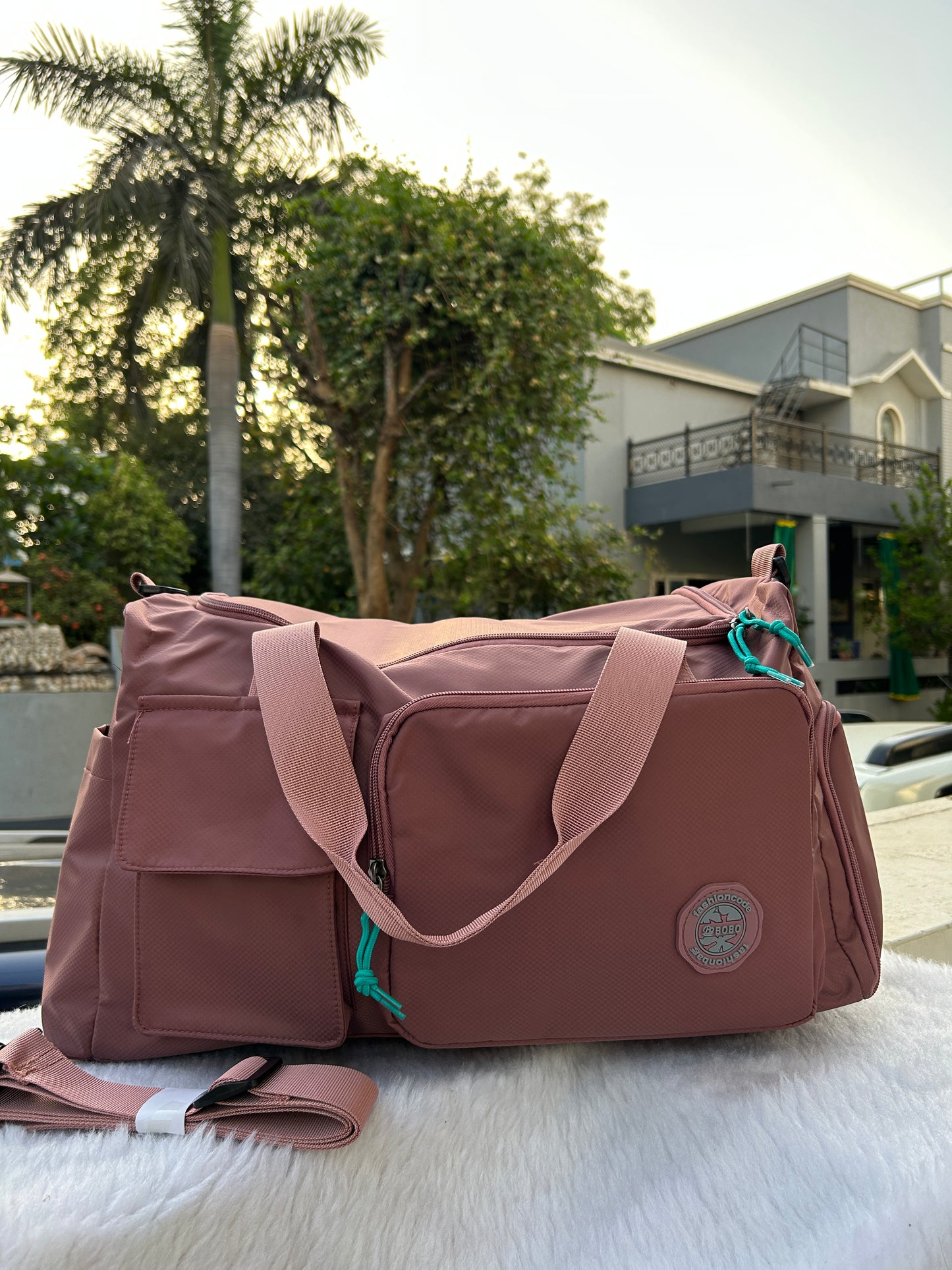 TravelMate 1