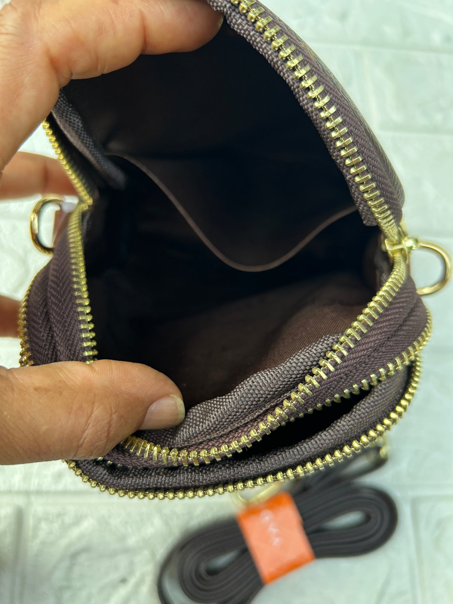 Luxe Mobile Sling