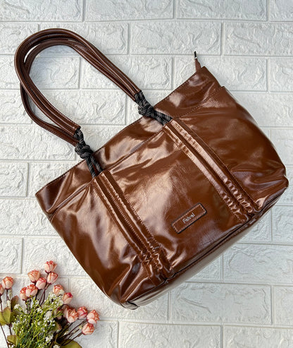 Metro Carry Shoulder Bag