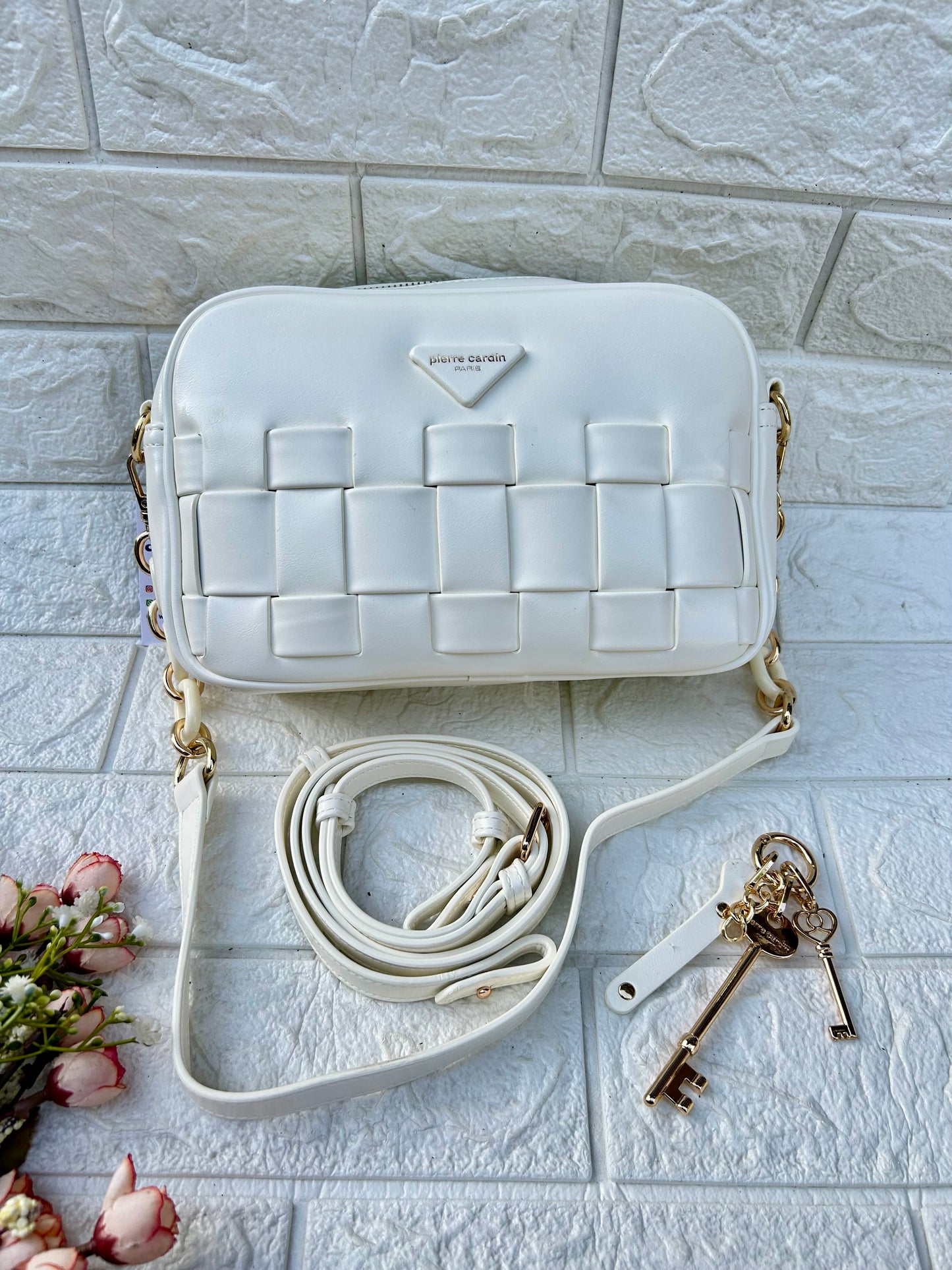 White luxe bag