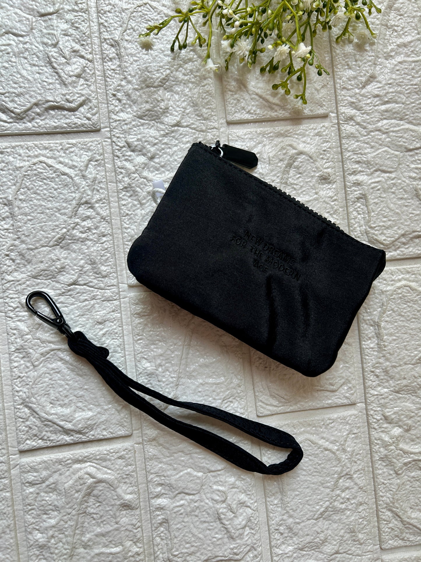 Dura pouch