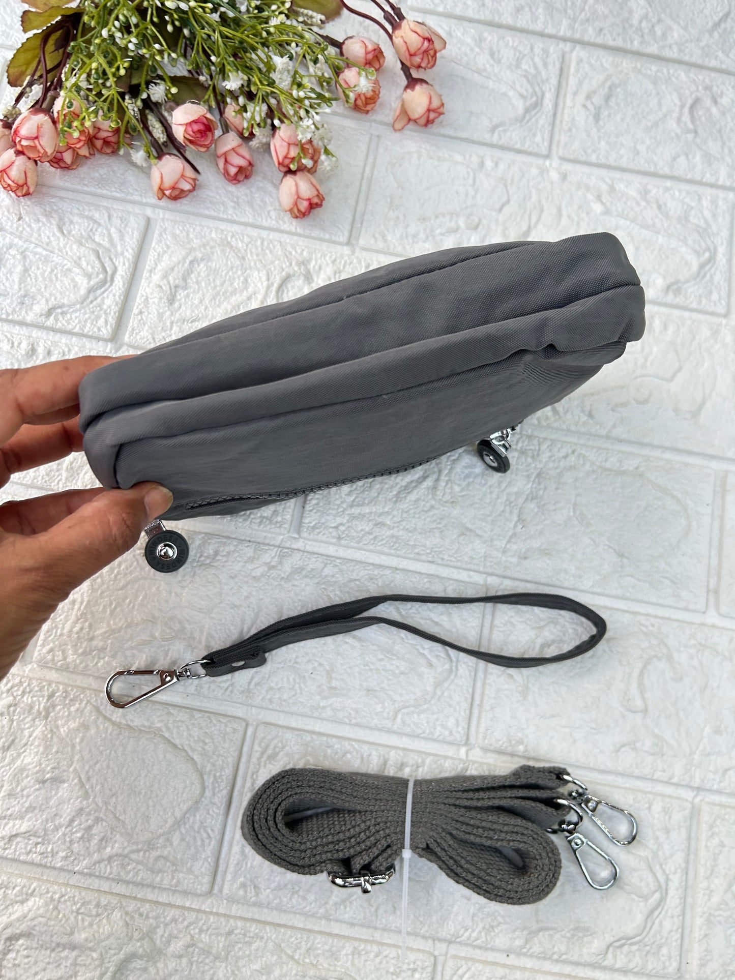 Go Lite Clutch Sling