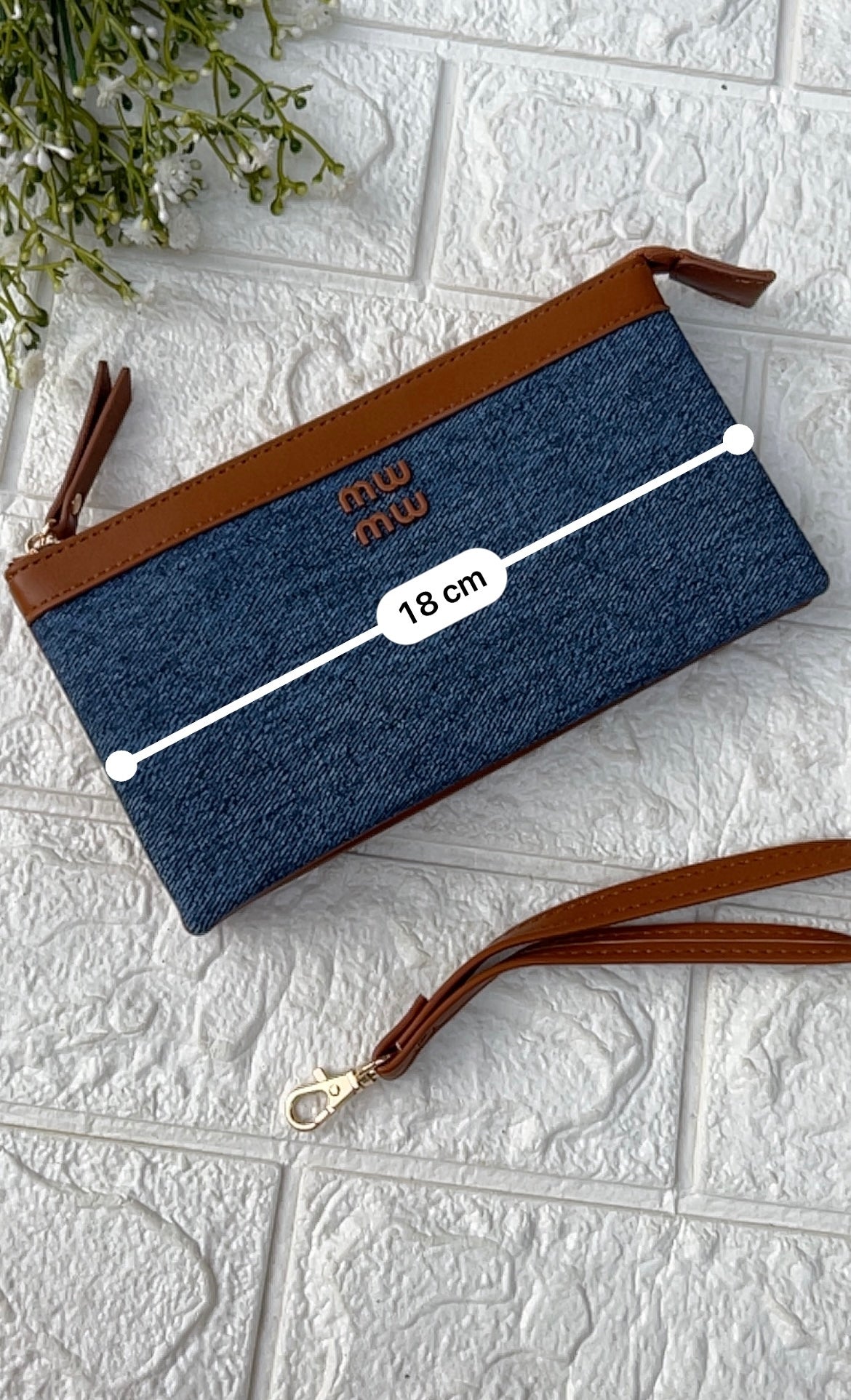 Smart Carry Wristlet-1