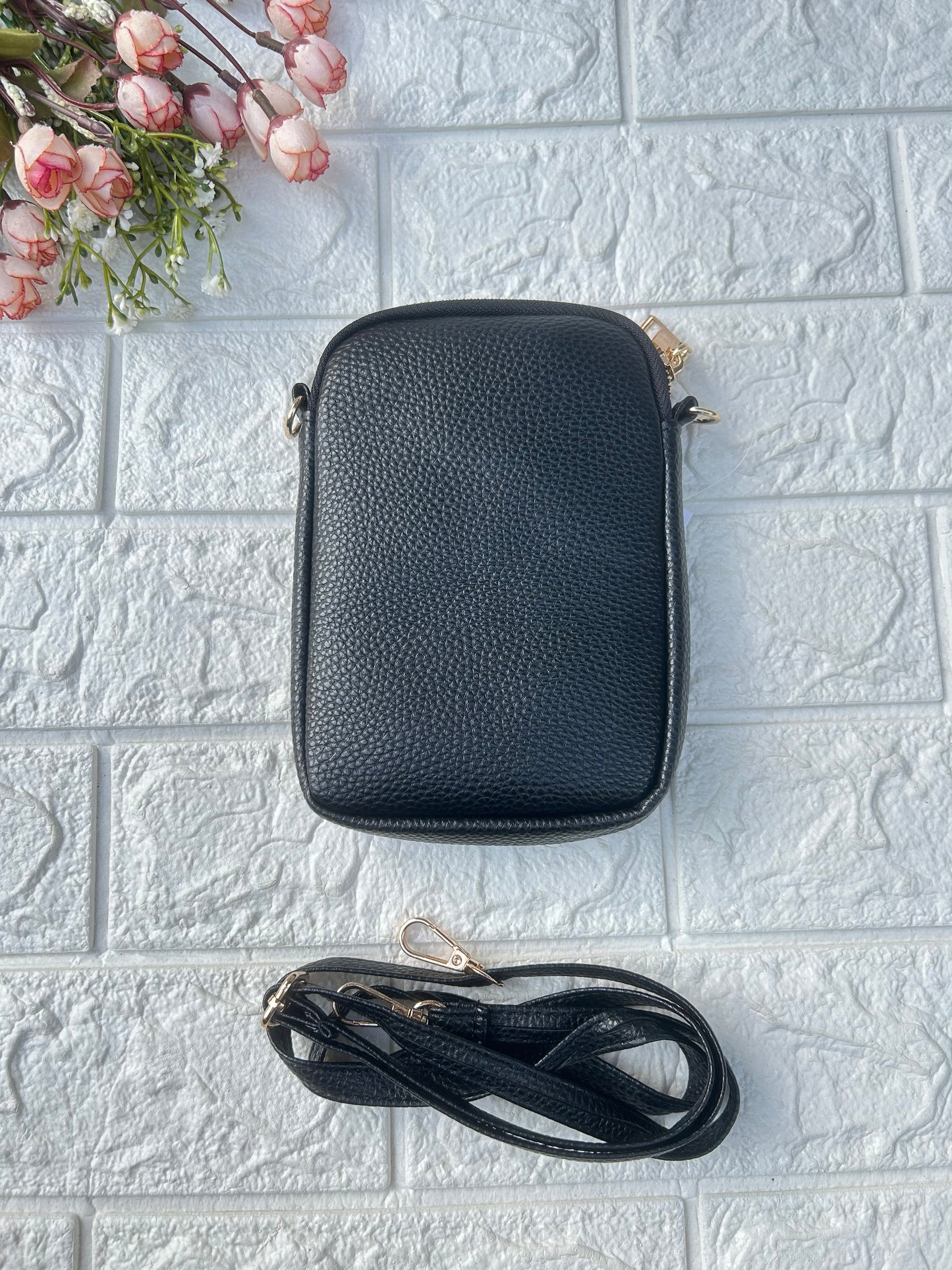 Preety Mobile Sling 3