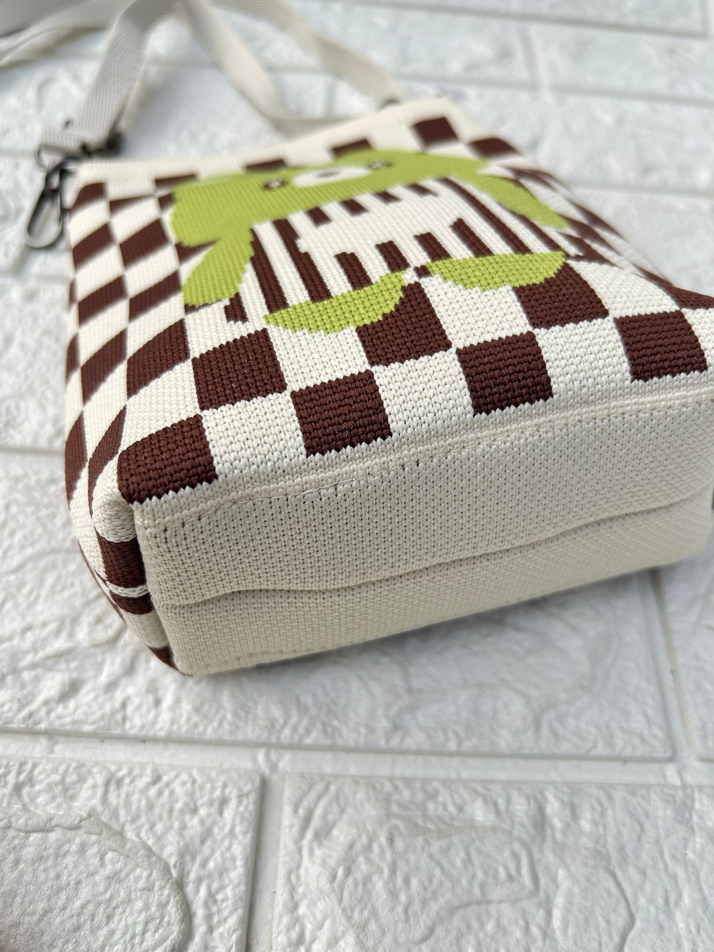 Knit Mobile Sling