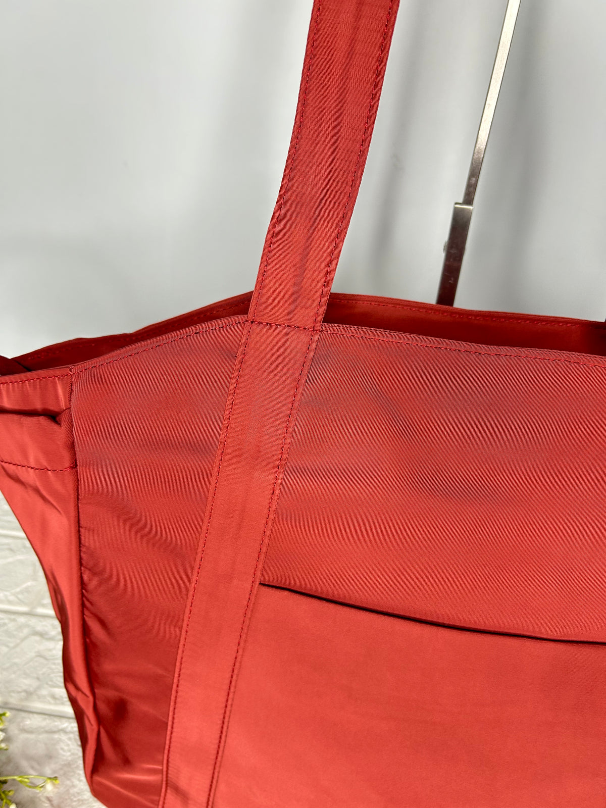 VivaPop Shoulder Bag-2
