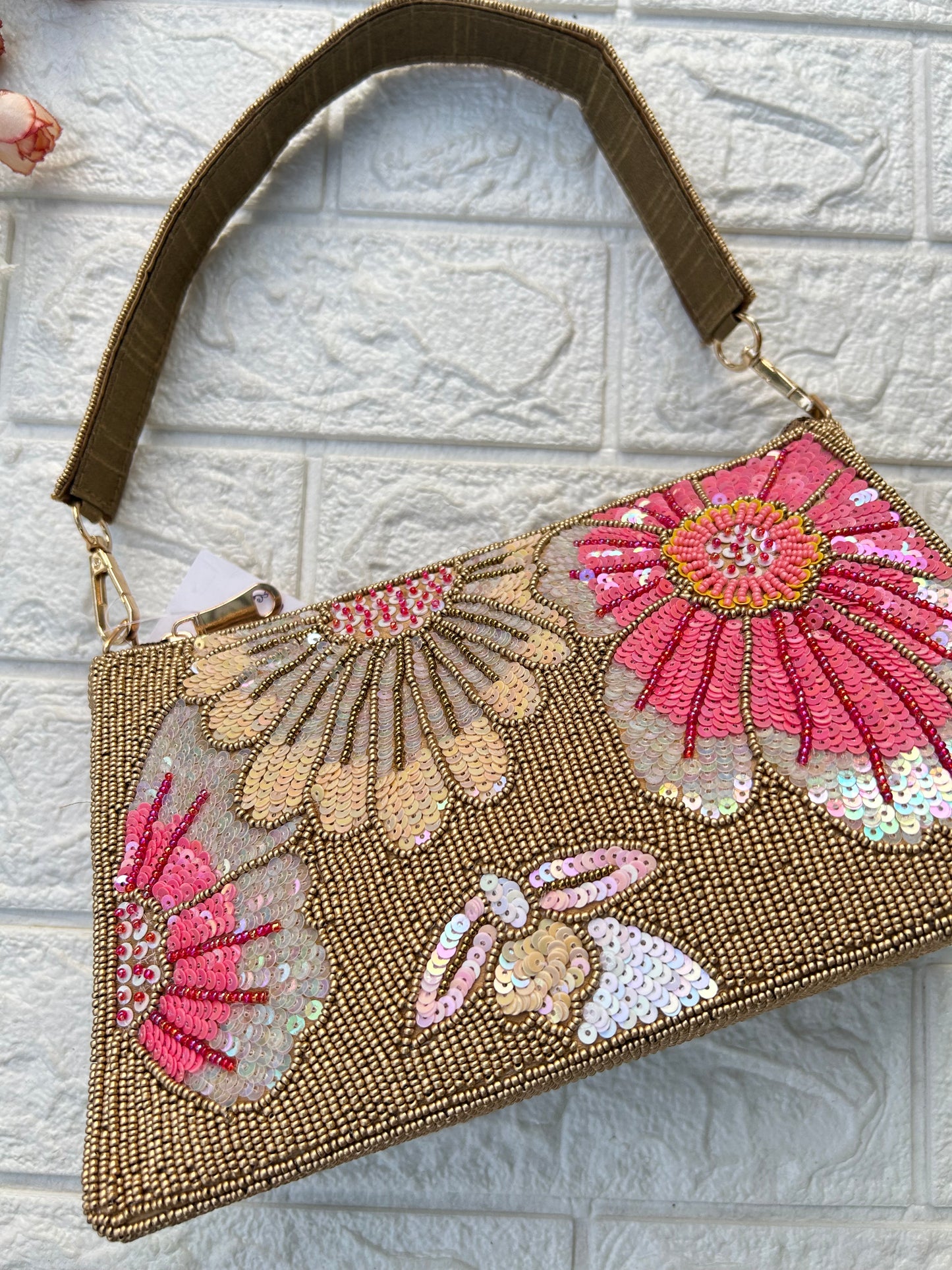 Moti Mehfil bag!