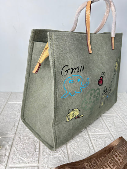 Voyage Handbag