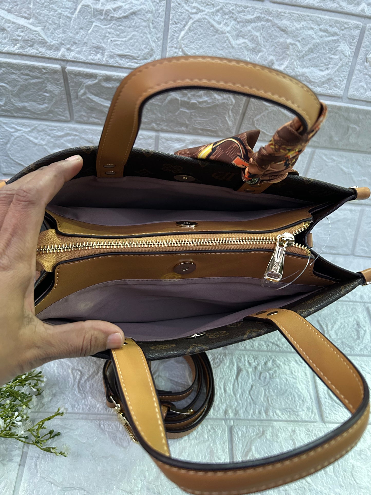 Vogue HandBag 1