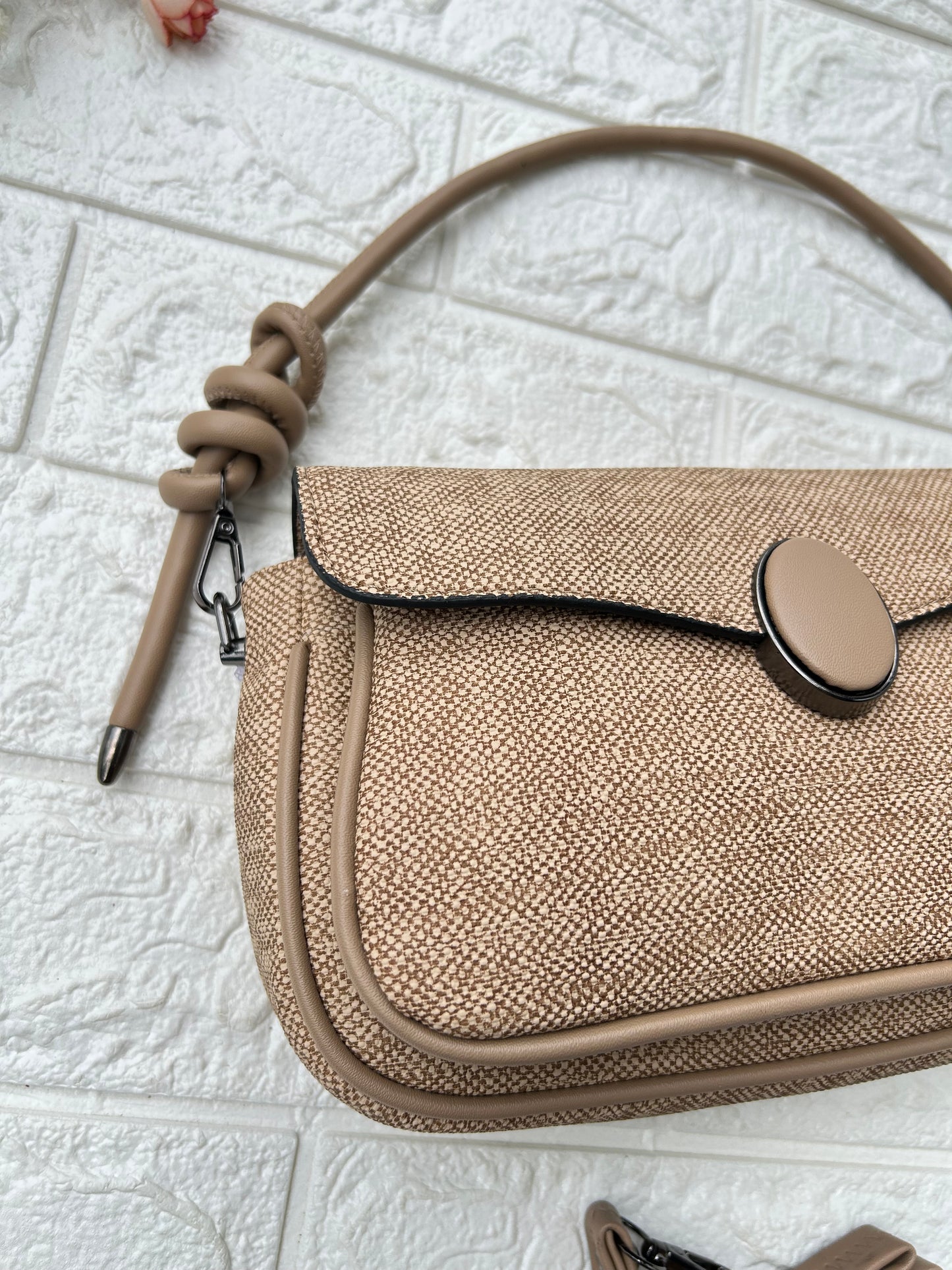 EveryDay Shoulder/Sling