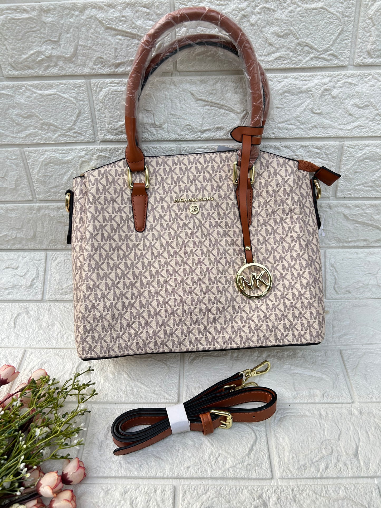 Vogue Hand Bag-2