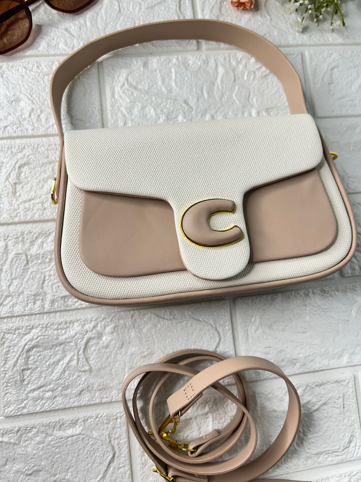 Breeze Trendy Sling