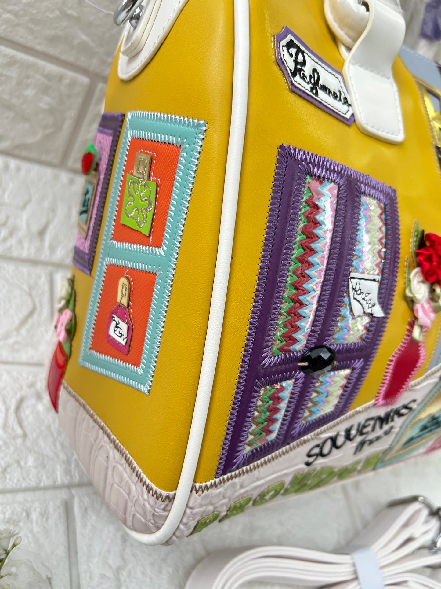 ArtViva HandBag-3
