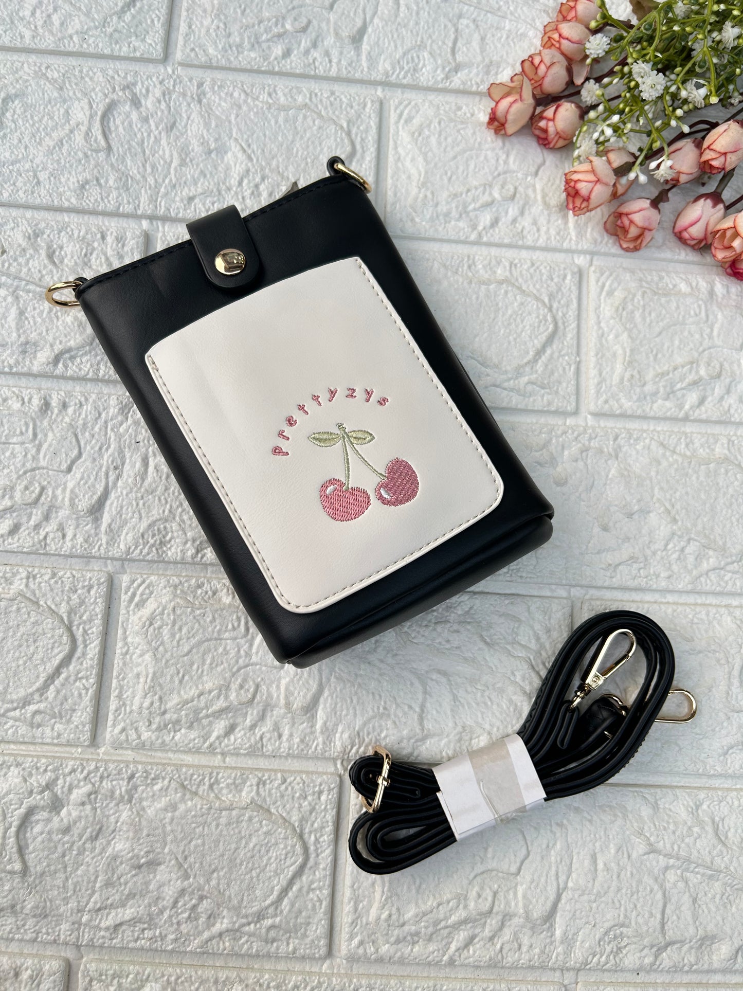 Pretty Mobile Sling -1