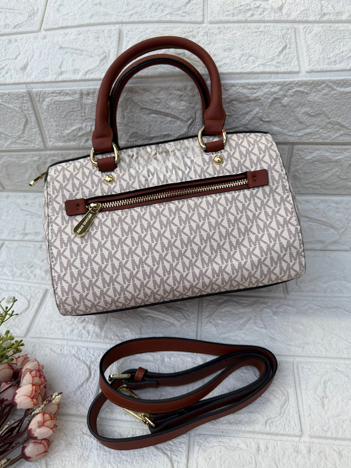 Vogue Hand Bag