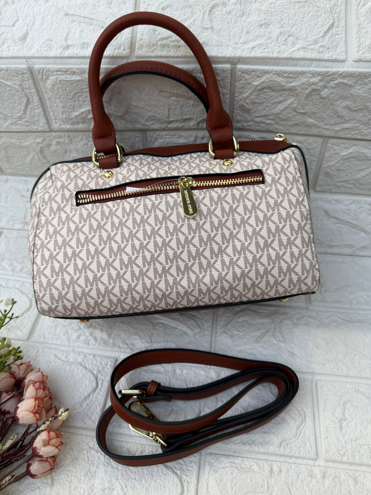 Vogue Hand Bag