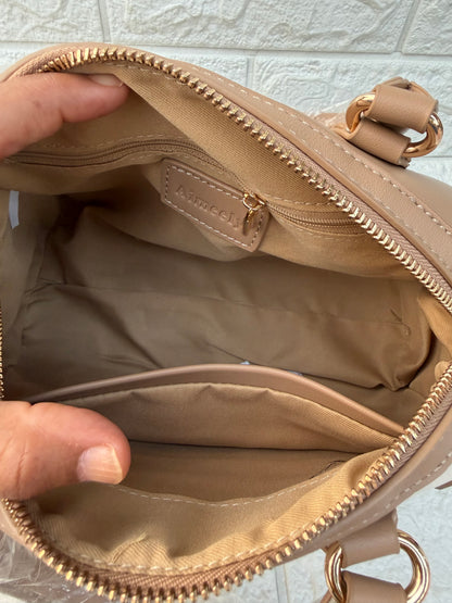 Emilly HandBag-2