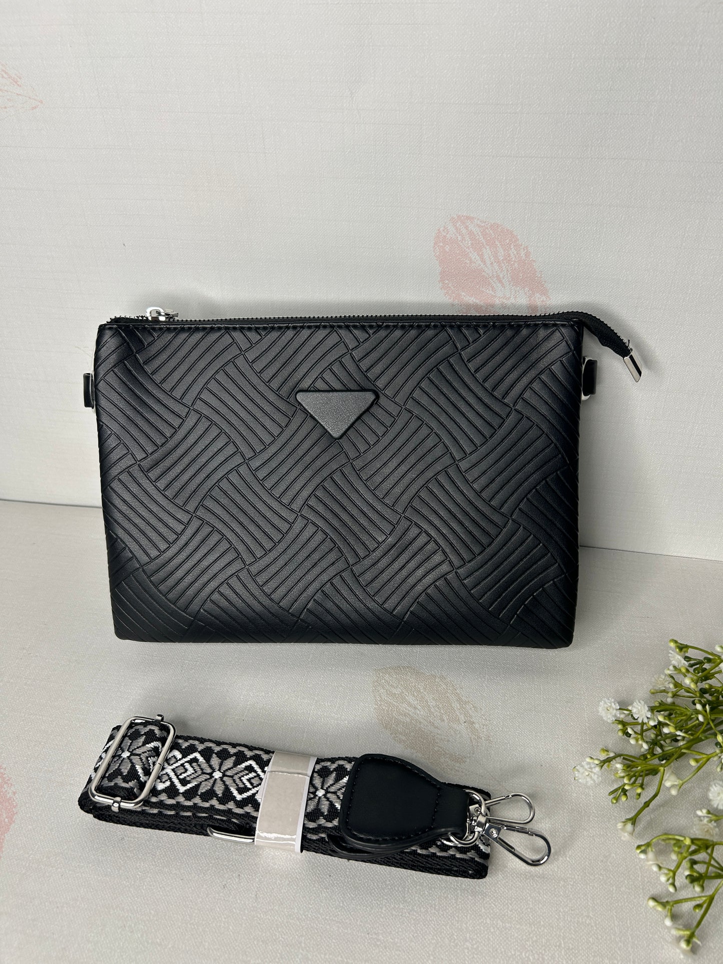 Belleza Sling Bag